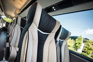 minibus hire service
