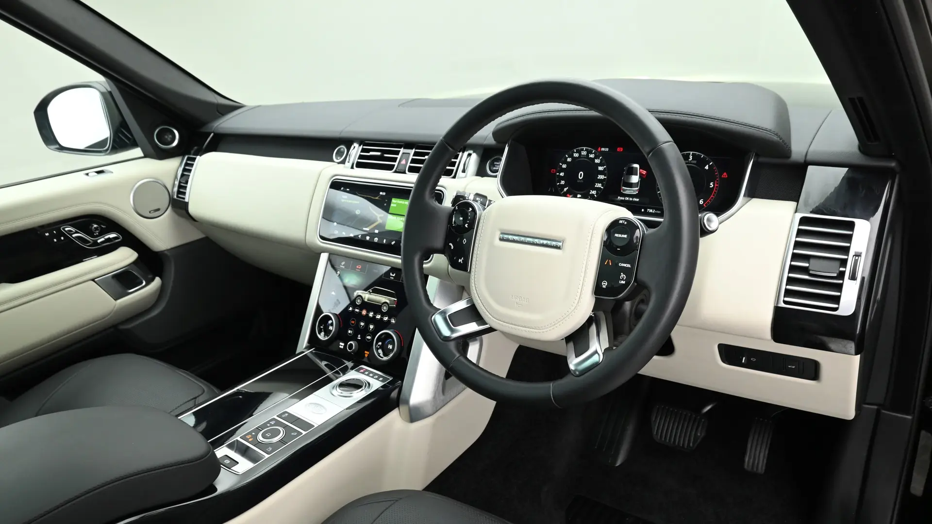 feel Premium Interior in our range rover