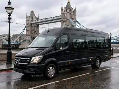 19 seater minibus hire